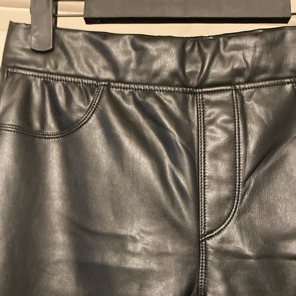 Sanctuary, faux leather black leggings, size small - Picture 3 of 7